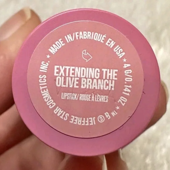 Jeffree Star Extending The Olive Branch Velvet Trap - Picture 7 of 14